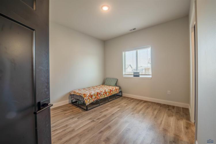  - Image# 15